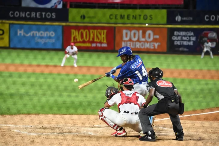 Madé lidera paliza del Licey sobre el Escogido